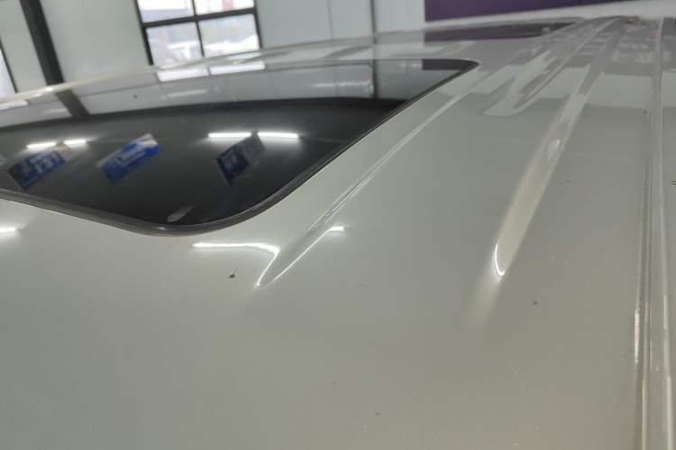 Used VOYAH Dream 2025 PHEV Four-Wheel-Drive Flagship Version – Qiankun Edition Roof