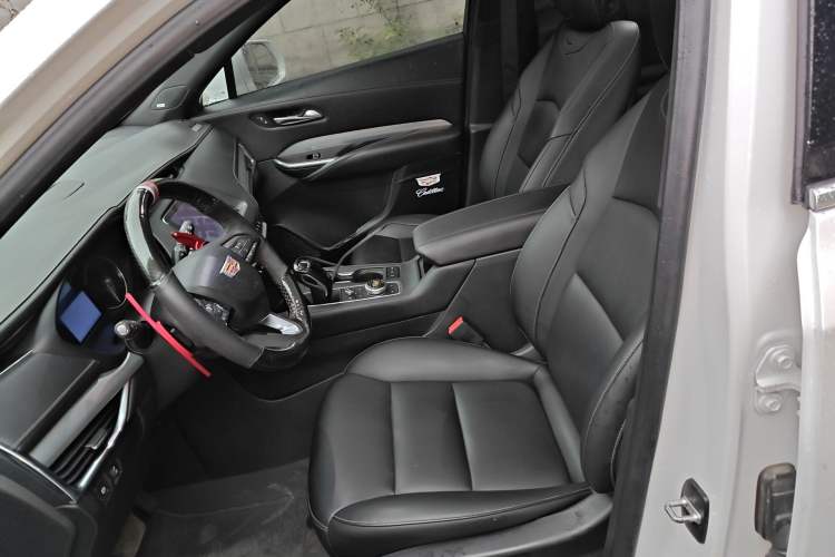 Used Cadillac XT4 2018 28T Two-Wheel Drive Leading Version Left Front Seat