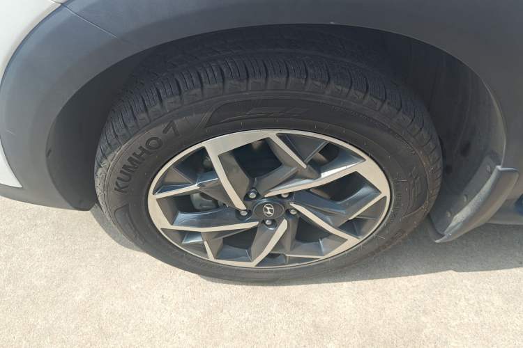 Used Hyundai Tucson 2019 280TGDi Dual-Clutch Two-Wheel Drive Fashion Edition China V Standard Left Front Wheel Hub