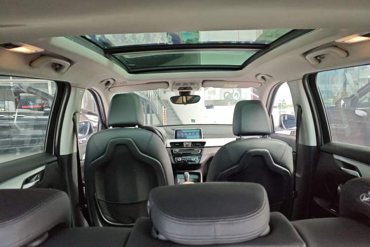 Used BMW X1 2018 sDrive20Li Leading Model
