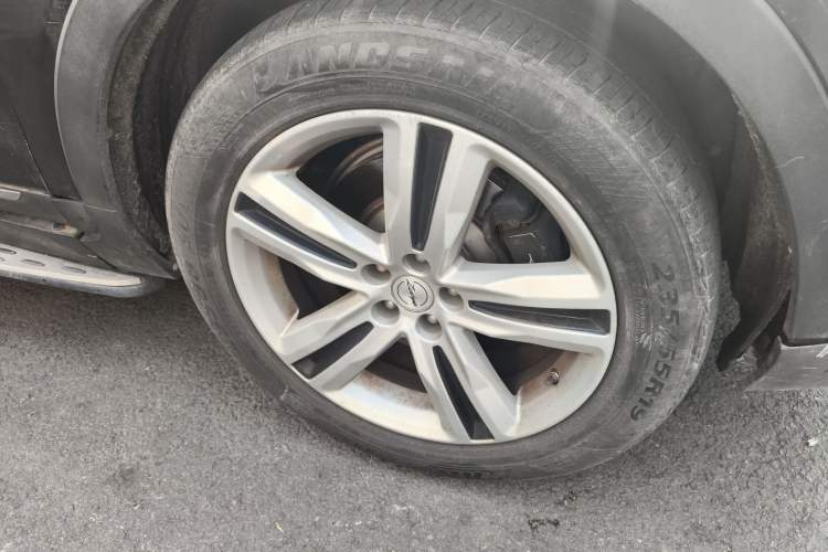 Used Zotye T700 2017 1.8T Manual Luxury Model