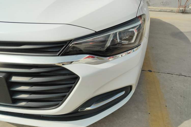 Used Chevrolet Monza 2019 320T Manual Xinxin Edition China VI
