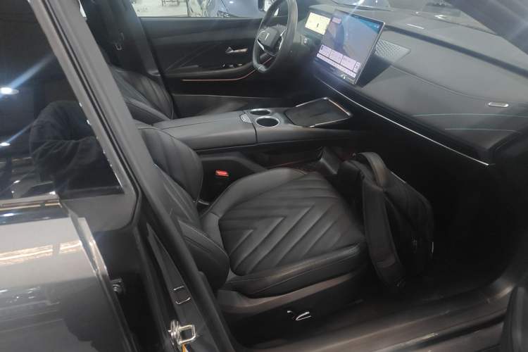 Used Deepal SL03 2023 200Max Range-Extended Version