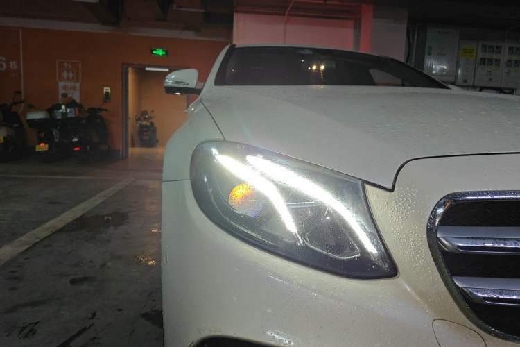 Used Mercedes-Benz E-Class 2018 Facelift E 200 L Sport Edition

