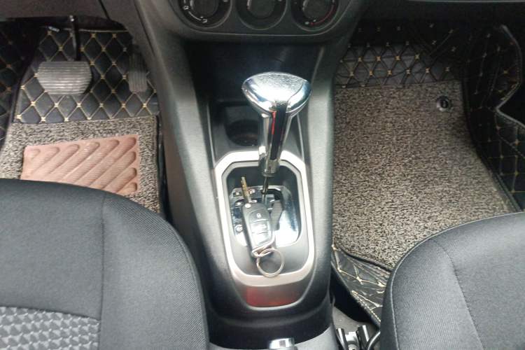 Used Peugeot 301 2016 1.6L Automatic Comfort Edition
