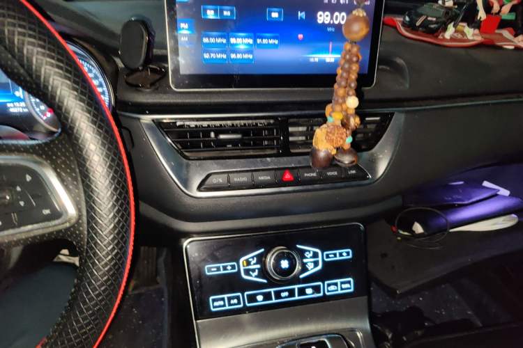 Used Hongqi H5 2020 1.8T Automatic ZhiLian QiYun Edition
