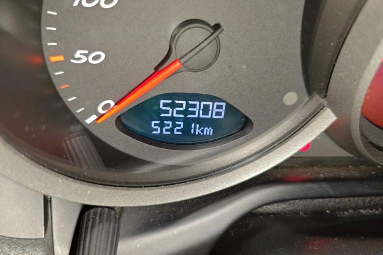 Used Porsche Cayman 2009 Cayman 2.9L Odometer Close Up