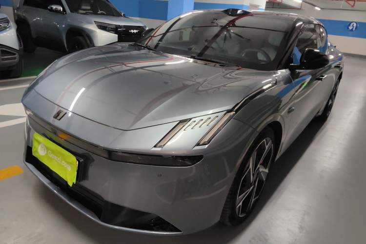 Used Lynk & Co Z10 2025 95 kWh 702 km All-Wheel Drive Intelligent Driving Ultra
