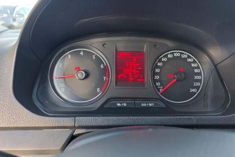 Used Volkswagen Jetta 2017 1.4L Manual Fashion Edition Instrument Cluster