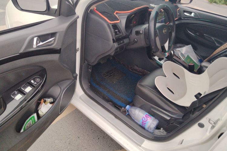 Used BYD e5 2018 Travel Edition Driver Seat