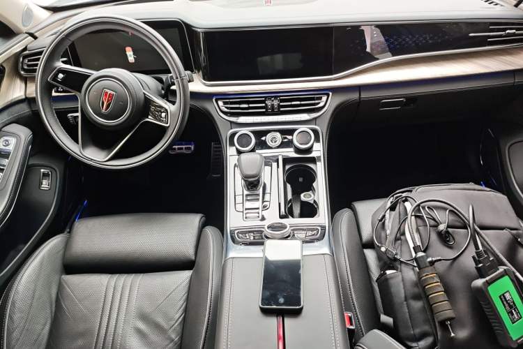 Used Hongqi H9 2020 3.0T Smart Connect Flagship Edition Center Console