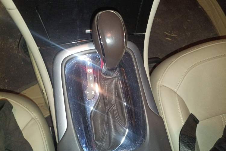 Used Buick Regal 2015 2.0L Elite Fashion Edition