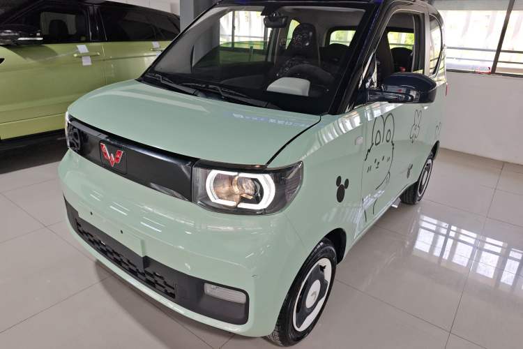 Used Wuling Hongguang MINIEV 2021 Macaron Fashion Model Lithium Iron Phosphate