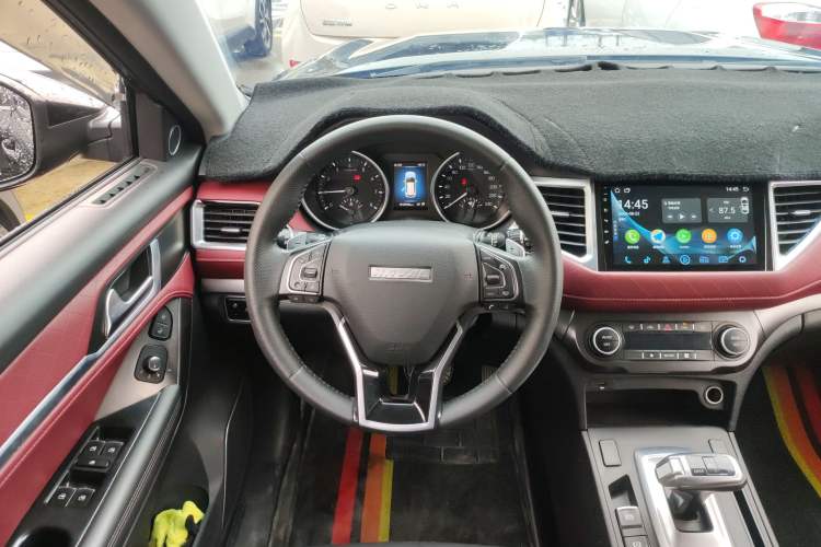 Used Haval H6 Coupe 2020 Smart Connect Version 1.5T Automatic Two-Wheel Drive Elite Model Steering Wheel
