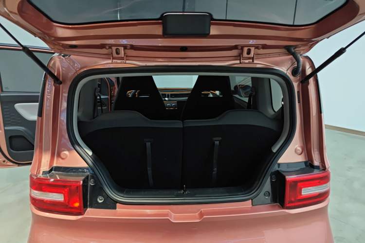 Used Wuling Hongguang MINIEV 2020 Enjoyment Model Lithium Iron Phosphate
