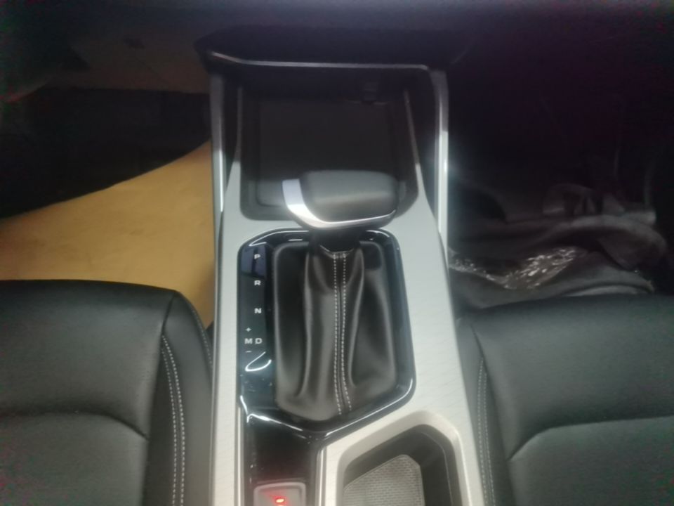 Geely Auto Emgrand 2023 4th Generation Champion Edition 1.5L CVT Prestige Model — снимка 16