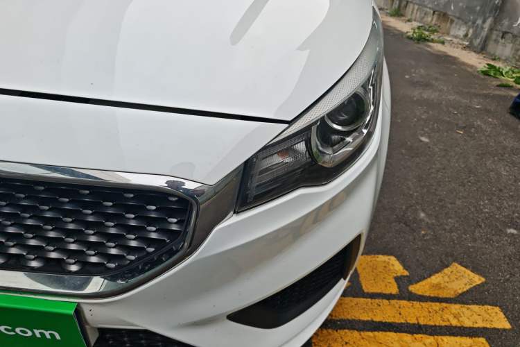 Used MG 3 2017 1.5L Automatic Smart Connect Elite Edition Left Front Headlight