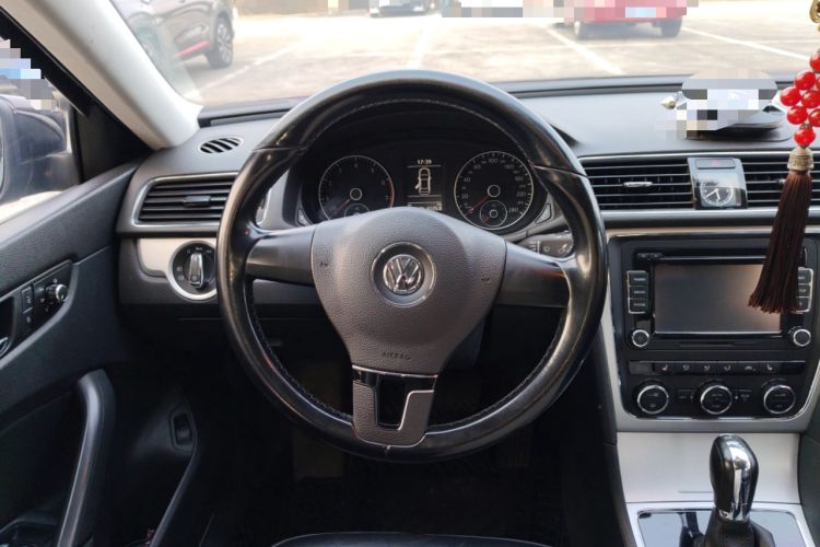 Used Volkswagen Passat 2014 1.8TSI DSG 30th Anniversary Edition