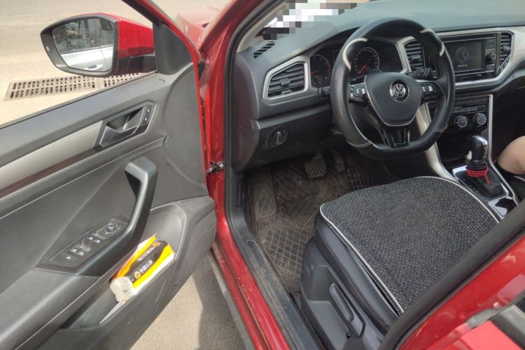 Used Volkswagen T-ROC 2019 230TSI DSG Two-Wheel-Drive Advanced Version China VI Standard