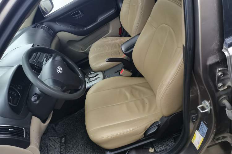 Used Hyundai Celesta 2011 1.6L Automatic Comfort Edition
