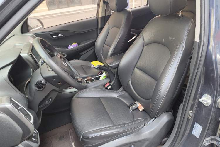 Used Hyundai ix35 2019 2.0L Automatic 2WD Zhiyong·Changxiang Edition China VI Standard Left Front Seat