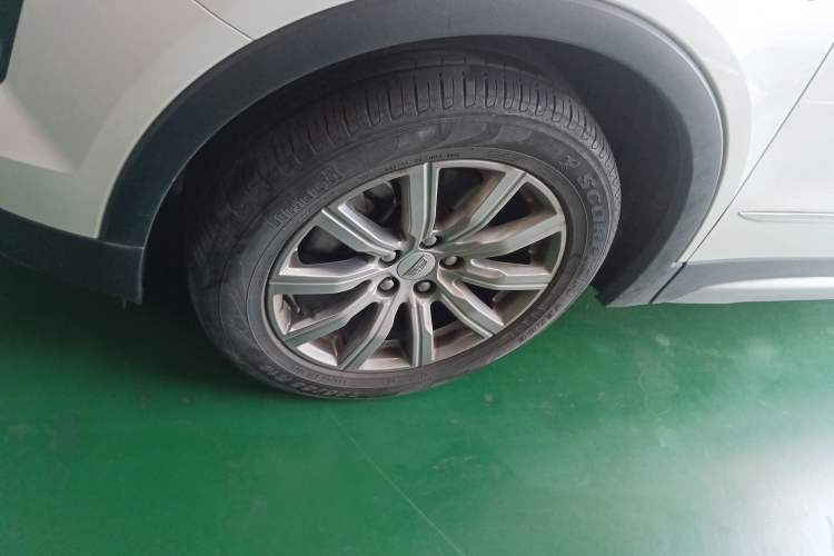 Used Cadillac XT4 2018 28T Two-Wheel Drive Leading Version