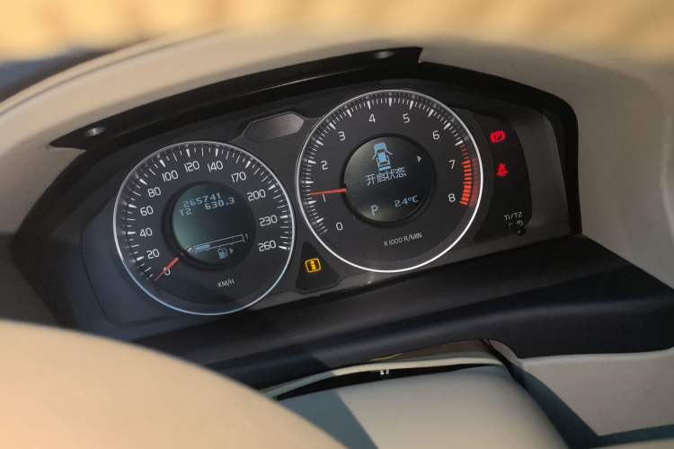 Used Volvo S80L 2011 2.0T ZhiShang Version