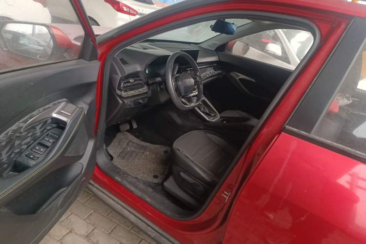 Used Baojun RS-3 2020 1.5L CVT Elite Version with 24-Hour Online Service