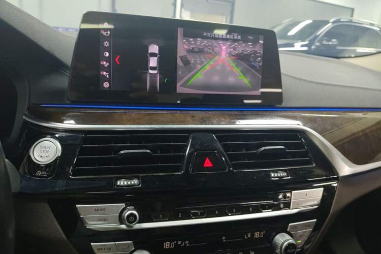 Used BMW 5 Series 2019 525Li Luxury Package
