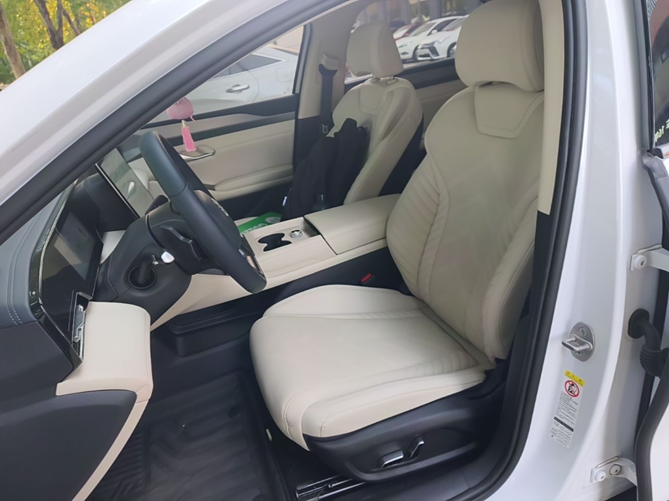 BYD Qin L 2025 EV 545KM Excellence Edition — снимка 17