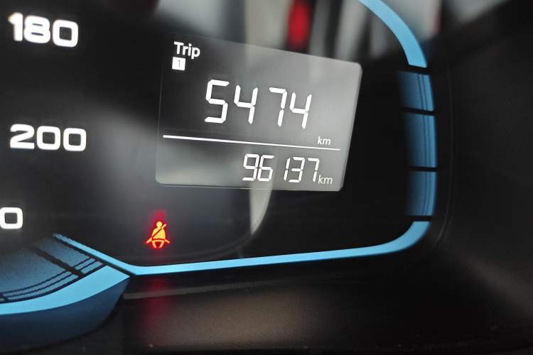 Used Roewe 360 2015 1.5L Manual Luxury Edition
