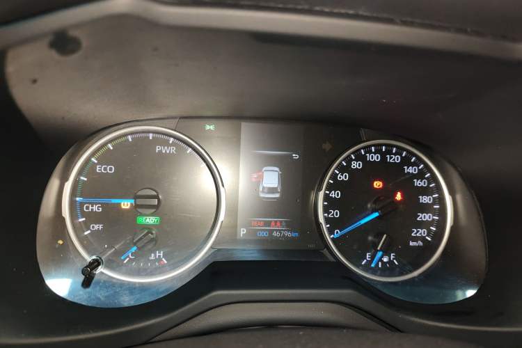 Used Toyota Wildlander 2020 Dual-Engine 2.5L E-CVT Two-Wheel Drive Luxury Edition