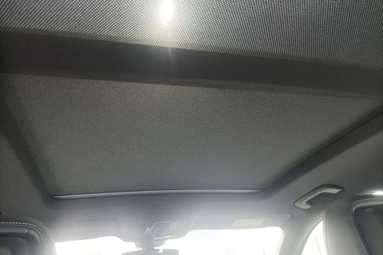 Used Audi Q5L 2025 quattro 45th Anniversary Edition 40 TFSI Sporty and Dynamic Model Headliner