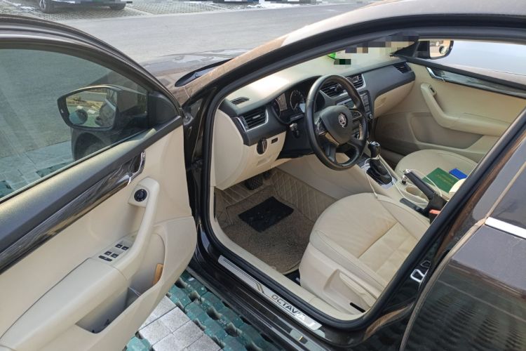 Used Skoda Octavia 2016 1.6L Automatic Smart Drive Edition
