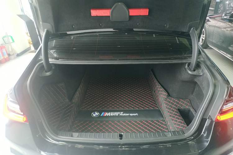 Used BMW 7 Series 2018 730Li Leading Model Excellence Package