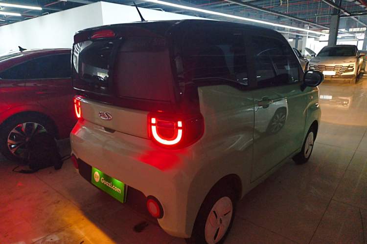 Used Chery QQ Ice Cream 2022 170km Sundae Phosphate Lithium-Ion