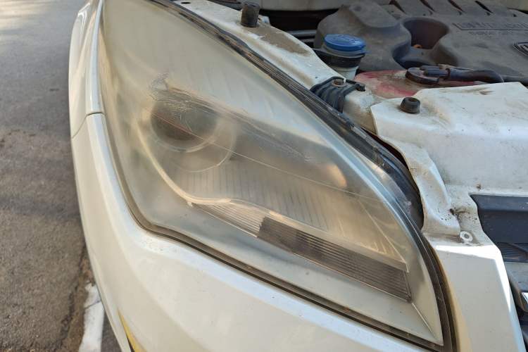 Used Changan CS35 2014 1.6L Manual Luxury Model China IV Standard
