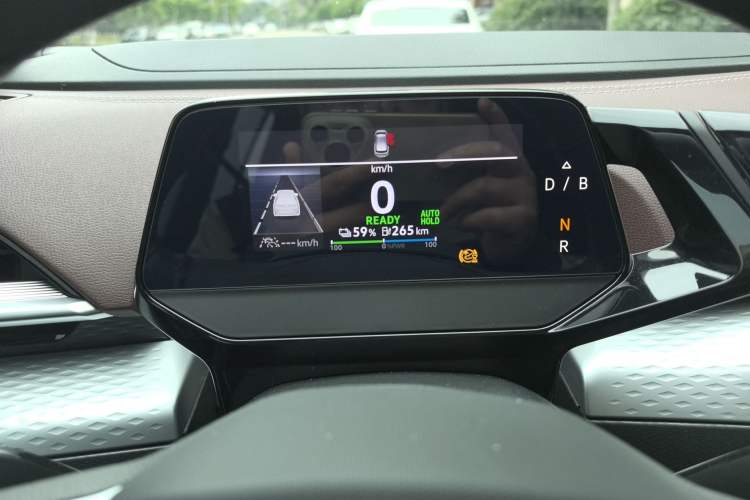 Used Volkswagen ID.6 X 2021 Pro Smart Long-Range Edition Instrument Cluster