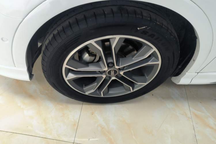 Used Audi Q3 2022 40 TFSI Fashion Dynamic Model