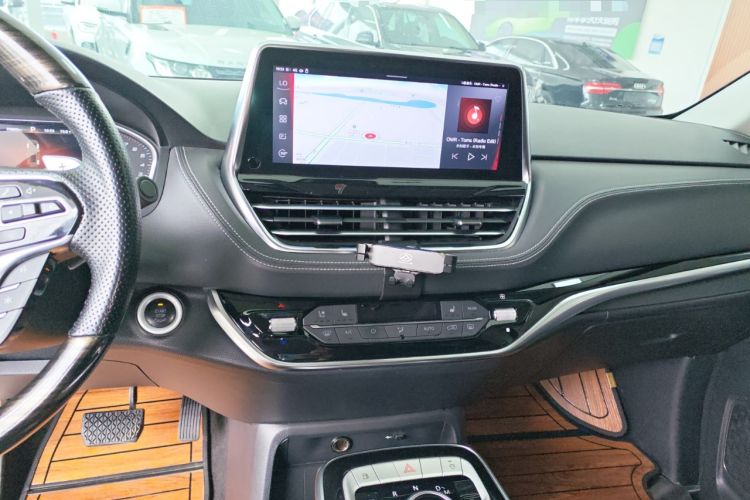 Used SAIC MAXUS G20 2020 2.0T Gasoline Automatic Luxury Executive Edition