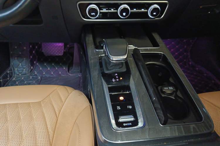 Used Hongqi HS5 2023 2.0T Four-Wheel Drive Flagship Pro Edition Gear Lever