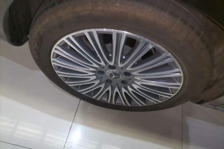 Used Mercedes-Benz E-Class 2023 Updated E 300 L Luxury Edition
