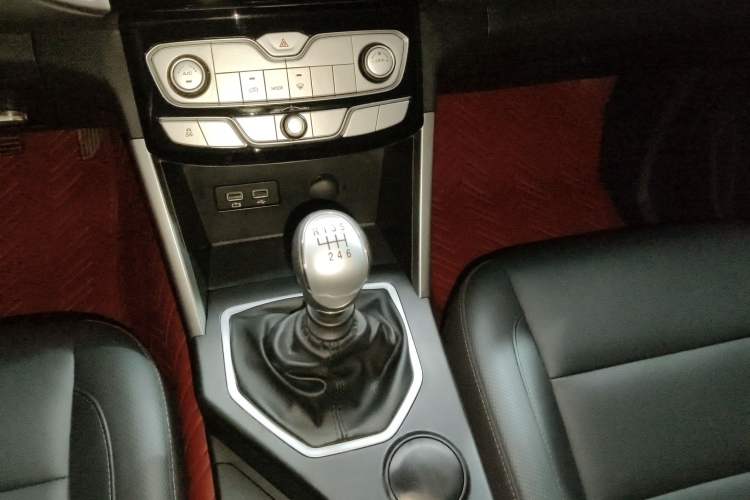 Used Great Wall Poer 2021 2.0T Commercial Version Manual Diesel Two-Wheel Drive Elite Long-Box GW4D20M