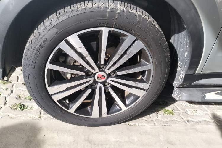 Used Roewe RX5 2020 20T Automatic 4G Connected Million Edition
