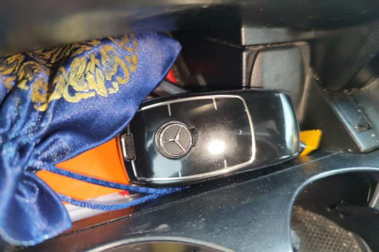 Used Mercedes-Benz GLC 2020 GLC 260 L 4MATIC Luxury Model Vehicle Key