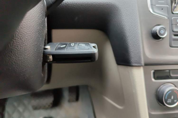 Used Volkswagen Golf 2015 1.4TSI Automatic Comfort Model
