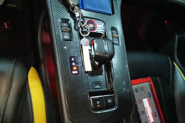 Used GAC Trumpchi EMPOW 2021 270T DCT J16 Version Gear Lever