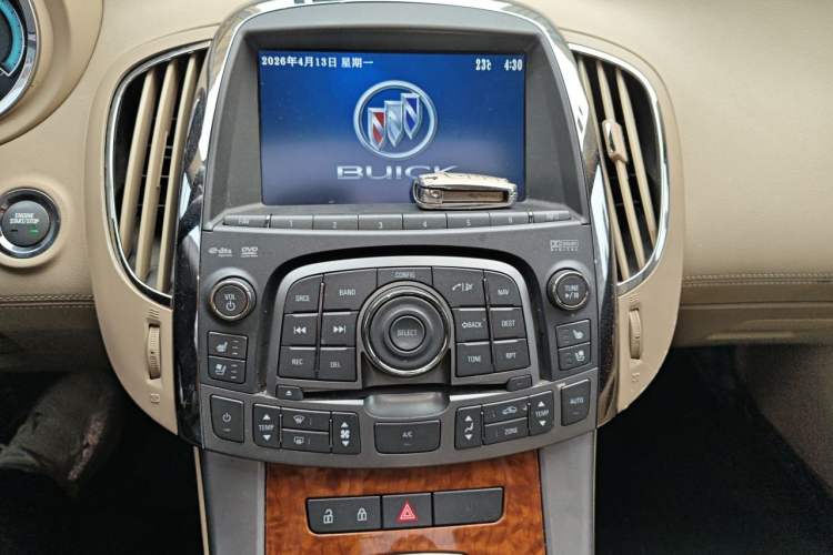 Used Buick LaCrosse 2012 2.4L SIDI Luxury Edition
