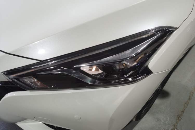 Used Nissan Lannia 2021 1.6L CVT Smart Connect Smart Cool Edition