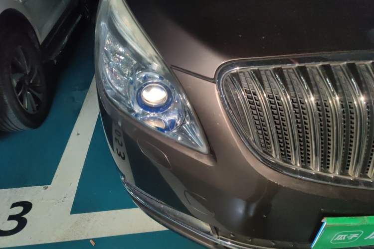 Used Buick GL8 2014 2.4L LT Luxury Business Executive Edition Right Front Headlight